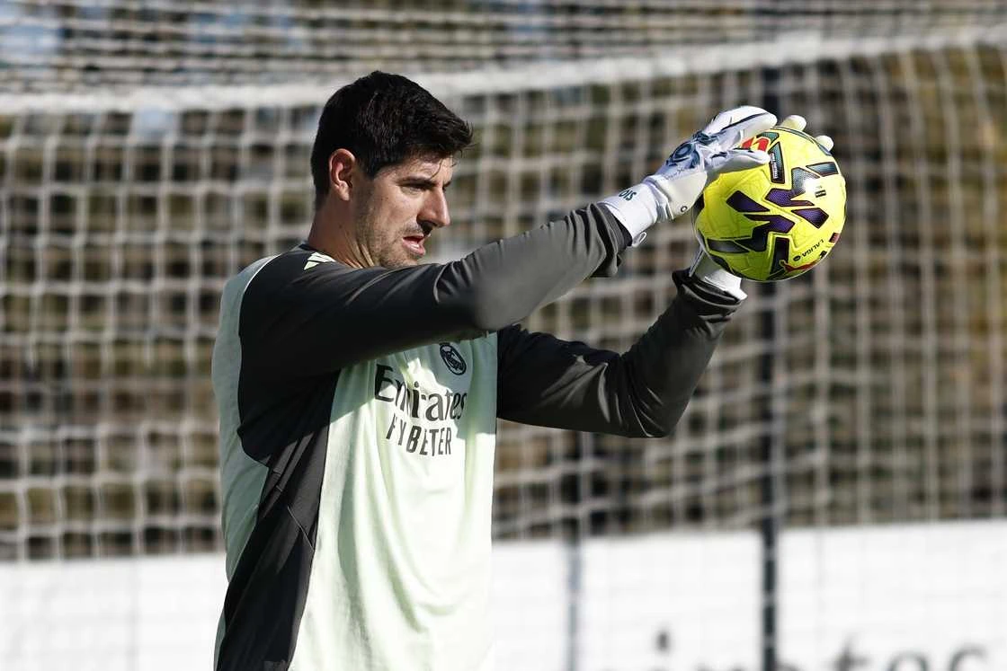 Double Blow:  Thibaut Courtois And Huijsen Out For Real Madrid Now