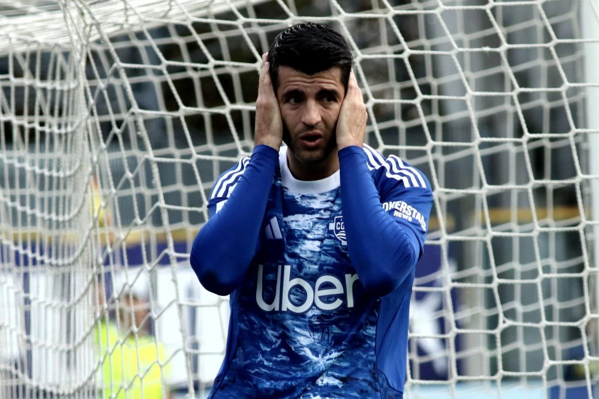 Cesc Fabregas Blasts Morata After Shocking Two-Minute Red Card Against Fiorentina