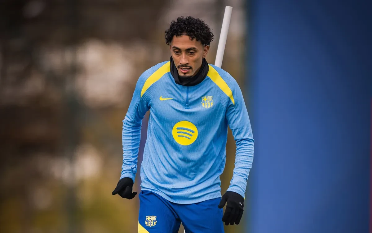 Raphinha Returns: Why Hansi Flick Calls The Brazilian "The Best In The World."